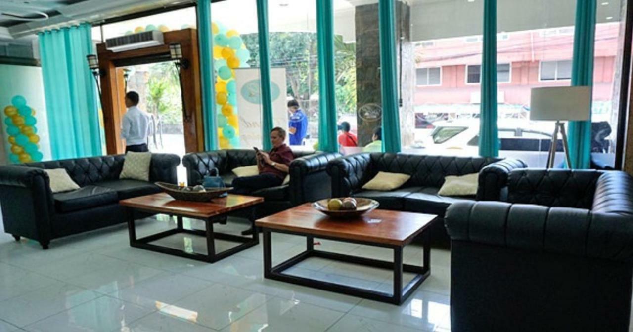 The Bell Hotel Bacolod Exterior photo